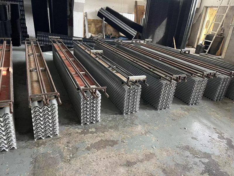 Xcell Energy  Equipment (Suzhou) Co., Ltd. productielijn van de fabrikant
